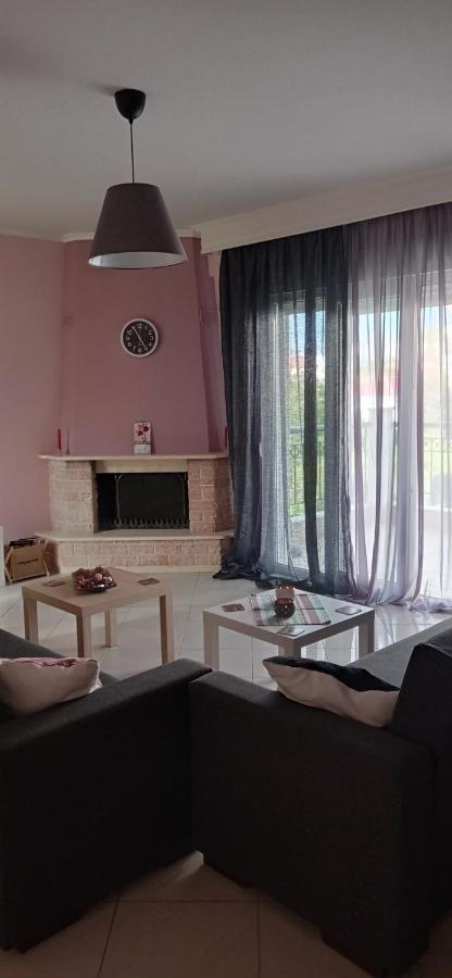 Soyzana Family Apartment Peraia  Exterior photo