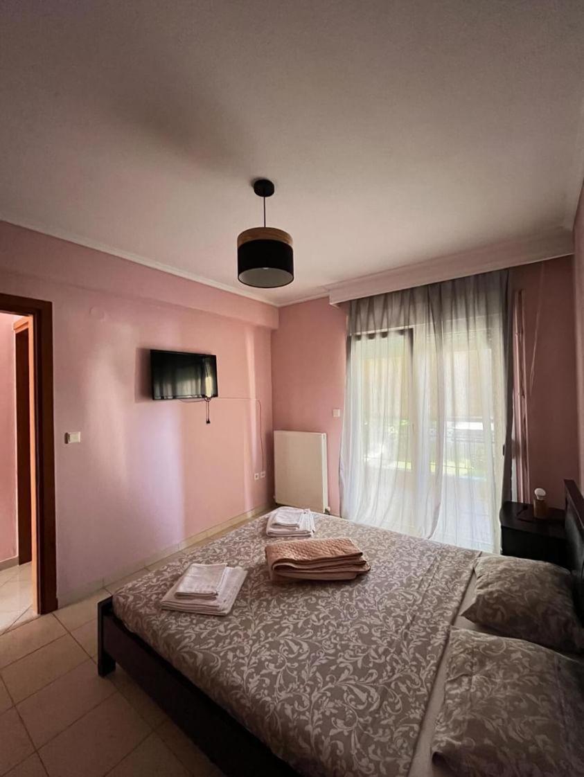 Soyzana Family Apartment Peraia  Exterior photo